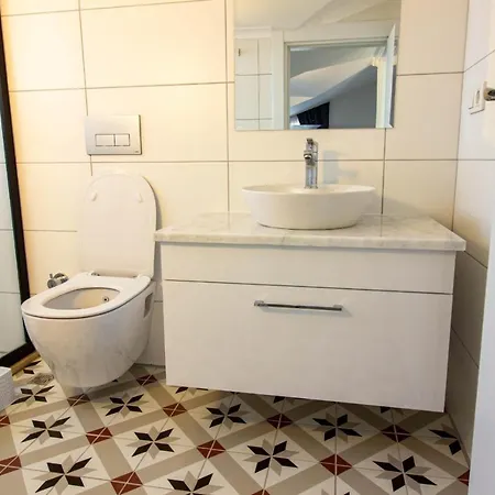 Modern Newly Built 4 Bedroom With Pool And Garden In Central Hisaronu 페티예