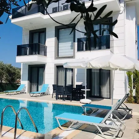 Modern Newly Built 4 Bedroom With Pool And Garden In Central Hisaronu Willa *