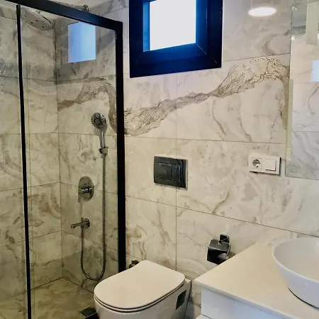 Modern Newly Built 4 Bedroom With Pool And Garden In Central Hisaronu 페티예