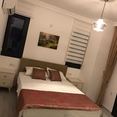 Willa Modern Newly Built 4 Bedroom With Pool And Garden In Central Hisaronu *