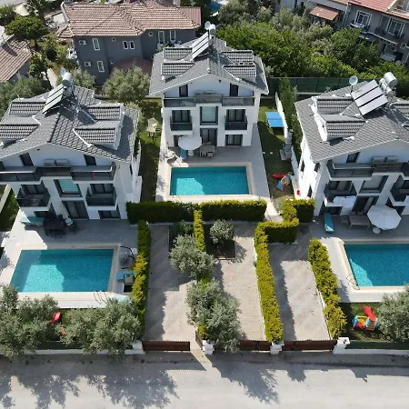 Willa Modern Newly Built 4 Bedroom With Pool And Garden In Central Hisaronu *